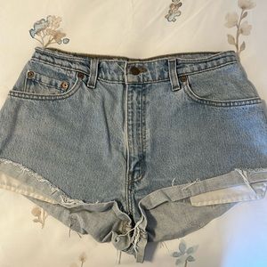 LEVI’S Relaxed Fit Tapered Leg 550 Shorts